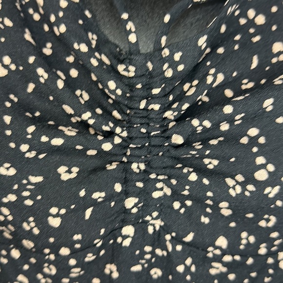 Urban Romantics black cheetah print blouse L - Picture 4 of 9